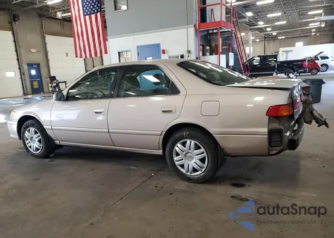 2001 Toyota Camry Ce from USA, damaged, VIN 4T1BG22KX1U097681